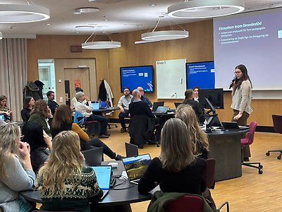 Introduktion av Canvas-coacher på Albano